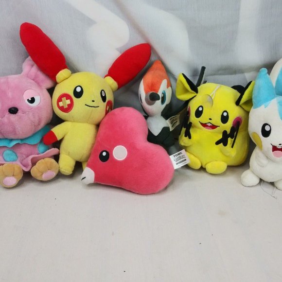 6 Pokemon Plush Toy Dolls